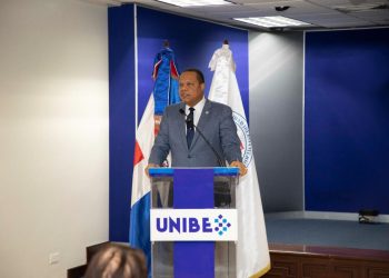 Eddy Alcántara destaca RD se ha convertido en referente regional en tecnología para protección de consumidores