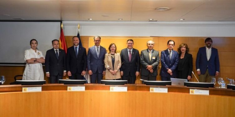 Yayo Sanz Lovatón busca inversiones con empresas de semiconductores españolas
