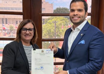 Diputado Vicente Sánchez somete proyecto de Ley de Protección de Datos Personales para enfrentar los riesgos de la inteligencia artificial y la desinformación digital