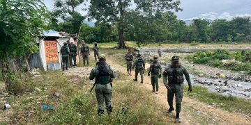 SENPA interviene matadero y zona ocupada en la ribera del río Haina, en Villa Altagracia
