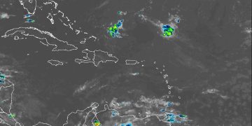 Indomet: Vaguada y onda tropical provocarán aguaceros, tormentas eléctricas y ráfagas de viento este martes