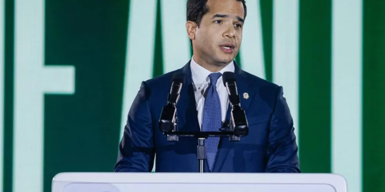Omar Fernández y Raúl Ovalles advierten que la reforma fiscal no debe afectar a los sectores de menos ingresos