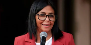 Delcy Rodríguez visitará este miércoles a La India en busca de alianzas petroleras