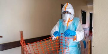 Brasil descarta uno de dos casos sospechosos de ébola