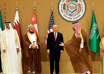 Trump insinúa que EE. UU. prepara nuevos ataques contra Irán