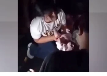 Mujer da a luz en medio de los escombros por el terremoto de Venezuela