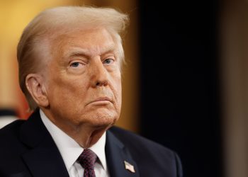 Trump anuncia que mañana firmará acuerdo con Irán y pondrán fin a la guerra