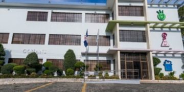 Varios niños y adolescentes abandonan centro de acogida de CONANI en San Antonio de Guerra