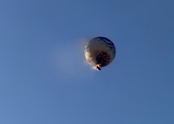 Ocho muertos tras incendio en globo aerostático en Brasil