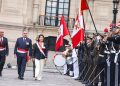 Keiko Fujimori es reconocida como jefa suprema de las Fuerzas Armadas y la Policía de Perú