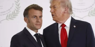 Macron acusa a Irán de provocar ataques de EE. UU. y pide continúe el diálogo
