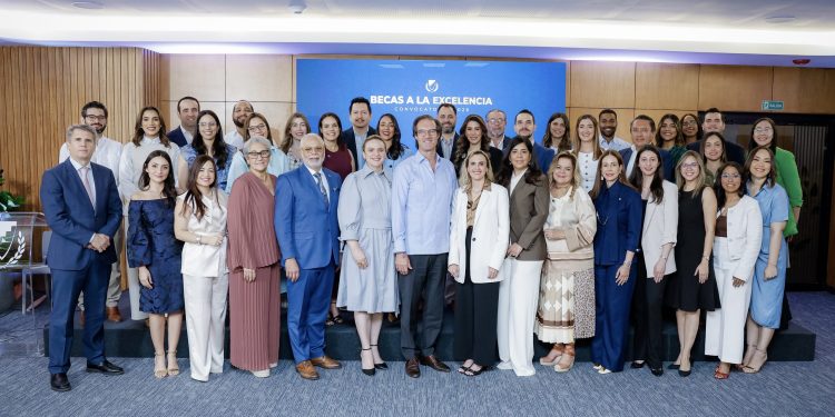 Barna entrega las Becas a la Excelencia 2026