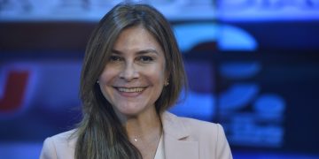 Carolina Mejía adelanta ideas de su plan de gobierno en la educación, economía y energía