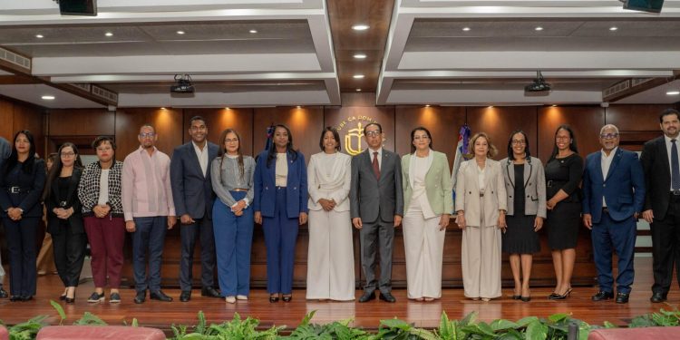 Demandan al Estado dominicano y al Consejo del Poder Judicial por más de RD$207 millones derivados del Proyecto de Conversión Digital de expedientes judiciales
