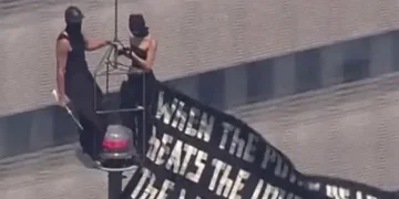Identifican a pareja que escaló el Empire State y se comprometieron