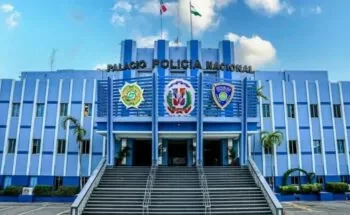 Policía apresa a tres presuntos delincuentes y recupera objetos robados tras labores de investigación en Puerto Plata