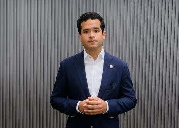Omar Fernández favorece cadena perpetua para violadores