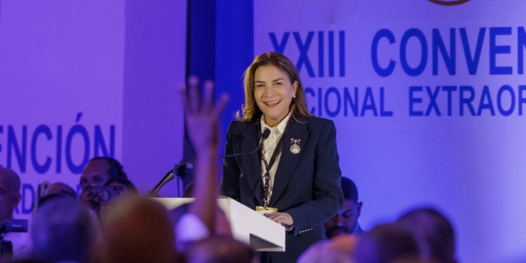 Carolina Mejía resalta madurez política del PRM, partido convoca convención para el 9 de agosto y elegirá autoridades por dos años 