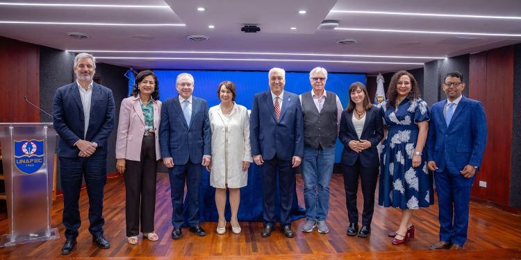 UNAPEC, ONEC y aliados impulsan la transformación del comercio dominicano con el lanzamiento del primer Diplomado Smart Retail