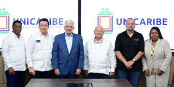 UNICARIBE dedica aula a Samuel L. Ferguson