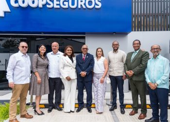 Coopseguros inaugura nueva oficina en Santiago