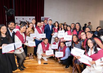 Ministerio de la Juventud encabeza en España la graduación de 373 profesionales de Formato Educativo, de los cuales más de 150 fueron becados por el Ministerio de la Juventud
