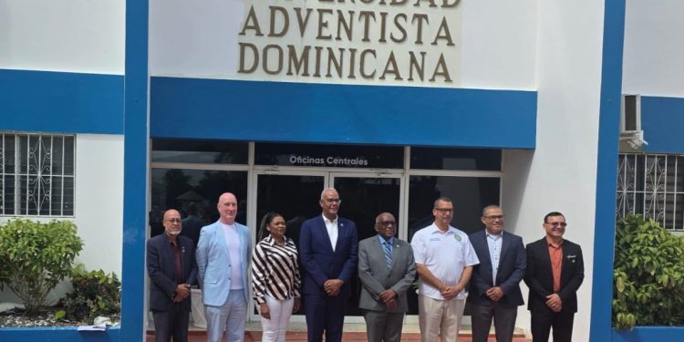 Universidad Adventista Dominicana y Hermandad de Veteranos avanzan acuerdo de colaboración interinstitucional