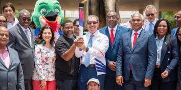 UASD recibe la antorcha de los XXV Juegos Centroamericanos y del Caribe y reafirma su respaldo al deporte nacional