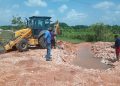 Avería en línea de 48 pulgadas afecta temporalmente el suministro de agua en sectores de Santo Domingo Este