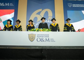 Nuevos profesionales egresan de la Universidad Dominicana O&M para aportar al desarrollo del país