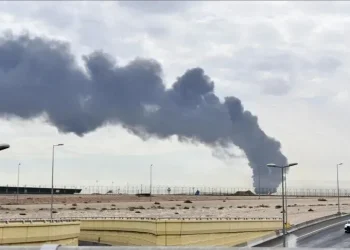 El régimen de Irán lanzó nuevos ataques contra instalaciones militares de EEUU