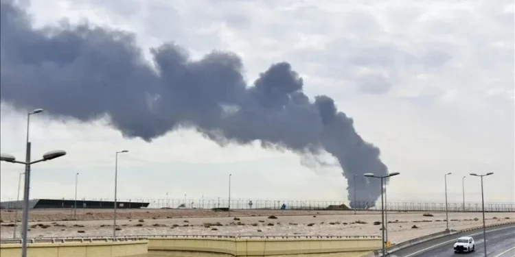 El régimen de Irán lanzó nuevos ataques contra instalaciones militares de EEUU
