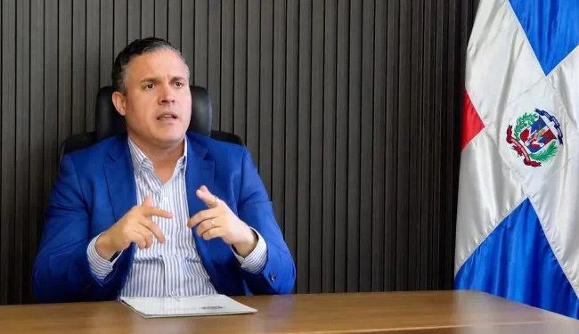 Jean Luis Rodríguez respalda decisión del presidente Luis Abinader de promulgar el Código Penal y abrir un proceso de mejora permanente