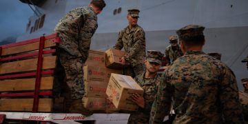 Ejército estadounidense continúa llevando asistencia humanitaria a Venezuela tras terremotos