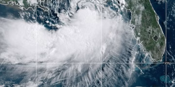 Tormenta tropical Bertha avanza hacia Estados Unidos con riesgo de inundaciones costeras