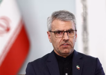 Irán niega negociar con EE.UU. y sube la tensión en Oriente Medio