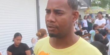 Tras muerte a tiros de dos hombres en Azua, parientes denuncian supuesto cobro de “peajes” de agentes de la PN a delincuentes