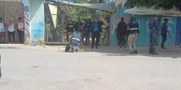 Tiroteo deja un muerto y un herido en confuso incidente en Santo Domingo Este