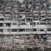 Venezuela demuele el primer edificio en la región devastada por los recientes terremotos