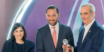 Hire Horatio es reconocida por ProDominicana por su aporte al comercio de servicios y la generación de empleos de calidad