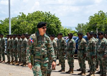 Comandante del Ejército realiza recorrido por unidades fronterizas en provincias Elías Piña y Dajabón