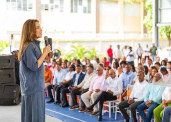 Carolina plantea agenda de desarrollo para Hato Mayor centrada en empleo, producción y turismo