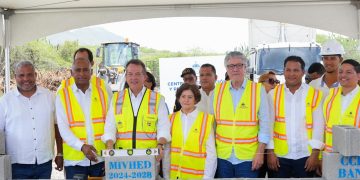 CCR de Peravia albergará a más de 800 privados de libertad; ministro Ito Bisonó da primer picazo 