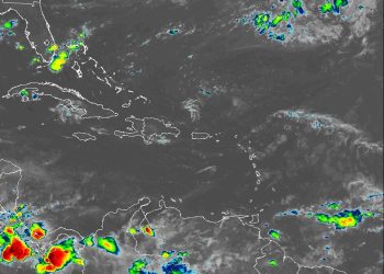 Indomet prevé aguaceros moderados a fuertes, tormentas eléctricas y posibles granizadas por vaguada