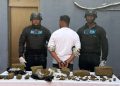 Policía Nacional ocupa siete paquetes de presunta marihuana, incauta 16 máquinas tragamonedas y arresta a un hombre durante operativo en Capotillo, DN