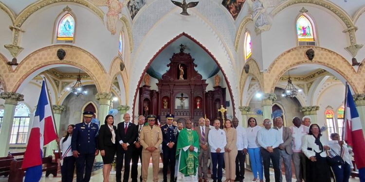 Efemérides Patrias realiza actos en el lugar donde hace 165 años fusilaron a Francisco del Rosario Sánchez