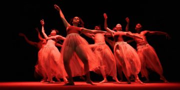 “Carmesí” da inicio a una esplendorosa Temporada de Danza Contemporánea de Bellas Artes