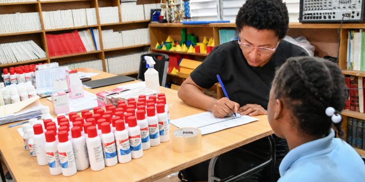 INABIE benefició más de 14 mil estudiantes con atenciones de salud durante el año escolar 2025-2026