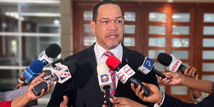 Director de Defensa Pública advierte que Policía Nacional podría enfrentar demandas civiles por muertes de jóvenes y cita jurisprudencia de la Corte IDH sobre uso excesivo de la fuerza
