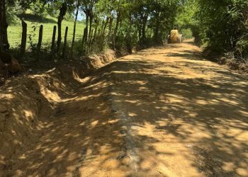 Agricultura interviene más de 300 kilómetros de caminos rurales para fortalecer la producción agropecuaria